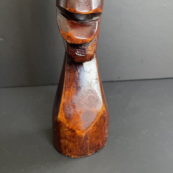 Tall Hand Carved Wooden Head Hand Made Statue Decorative Collectible - Picture 4 of 10